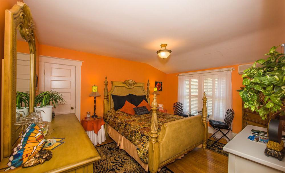 Talwood Manor B&B พอร์ทโคลบอร์น ภายนอก รูปภาพ